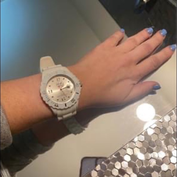 **ICE WATCH** New & never worn! - Picture 6 of 6